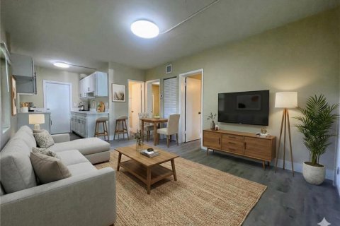 Villa ou maison à vendre à Fort Lauderdale, Floride: 2 chambres, 55.74 m2 № 2089671 - photo 4