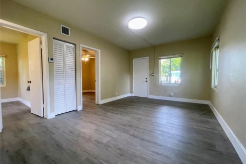 Villa ou maison à vendre à Fort Lauderdale, Floride: 2 chambres, 55.74 m2 № 2089671 - photo 10