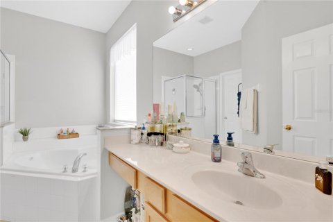 Villa ou maison à vendre à Kissimmee, Floride: 7 chambres, 263.29 m2 № 2142392 - photo 20