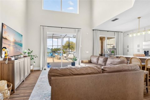 Villa ou maison à vendre à Kissimmee, Floride: 7 chambres, 263.29 m2 № 2142392 - photo 16