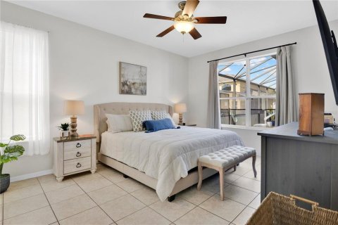 Villa ou maison à vendre à Kissimmee, Floride: 7 chambres, 263.29 m2 № 2142392 - photo 18