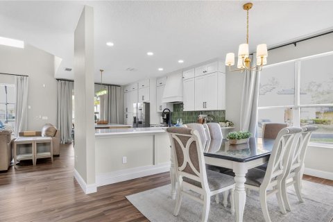 Villa ou maison à vendre à Kissimmee, Floride: 7 chambres, 263.29 m2 № 2142392 - photo 8