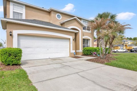 Villa ou maison à vendre à Kissimmee, Floride: 7 chambres, 263.29 m2 № 2142392 - photo 4