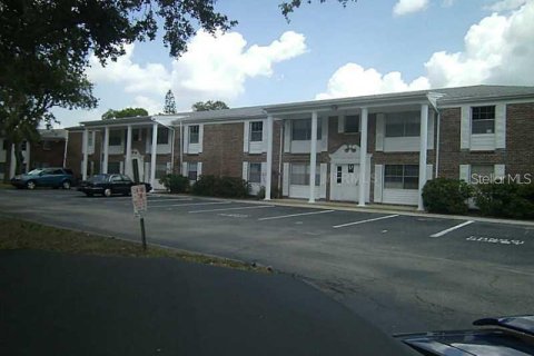 Copropriété à louer à Bradenton, Floride: 2 chambres, 84.45 m2 № 2425699 - photo 2