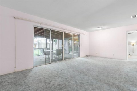 Casa en venta en Ormond Beach, Florida, 3 dormitorios, 176.79 m2 № 1325118 - foto 4