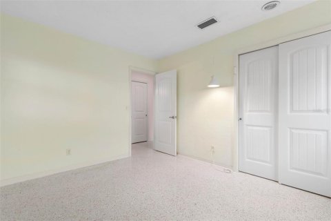 Casa en venta en Ormond Beach, Florida, 3 dormitorios, 176.79 m2 № 1325118 - foto 16