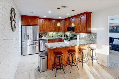 Casa en venta en Homestead, Florida, 4 dormitorios, 154.59 m2 № 1988948 - foto 13