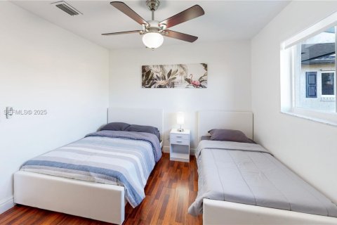 Casa en venta en Homestead, Florida, 4 dormitorios, 154.59 m2 № 1988948 - foto 23