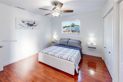 Casa en venta en Homestead, Florida, 4 dormitorios, 154.59 m2 № 1988948 - foto 20
