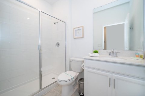 Condo in Davenport, Florida, 3 bedrooms  № 1766156 - photo 15
