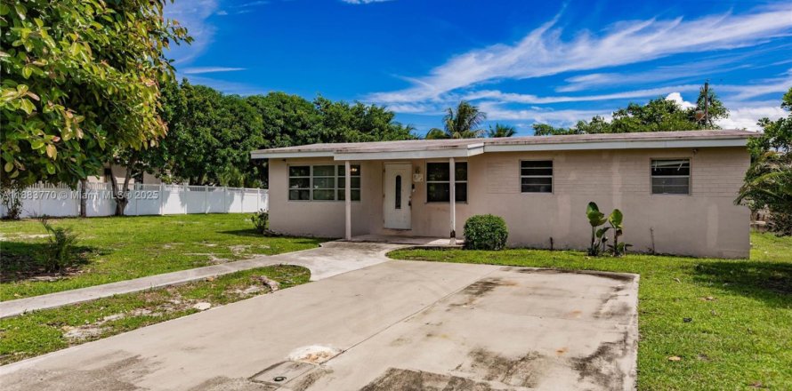 Casa en Delray Beach, Florida 4 dormitorios, 146.69 m2 № 1929968
