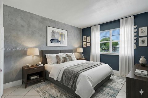 Condo in North Bay Village, Florida, 2 bedrooms  № 2041477 - photo 9