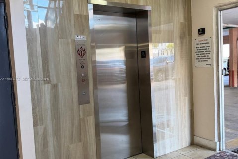 Снять в аренду кондоминиум в Хайалиа, Флорида 2 спальни, 91.04м2, № 2023782 - фото 6