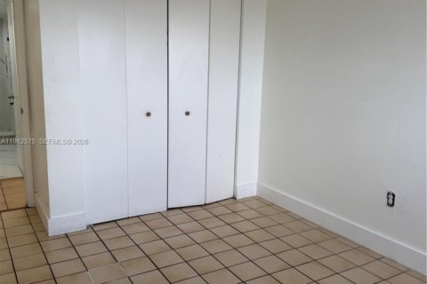 Снять в аренду кондоминиум в Хайалиа, Флорида 2 спальни, 91.04м2, № 2023782 - фото 26