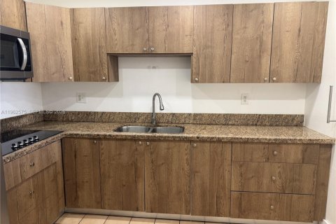 Снять в аренду кондоминиум в Хайалиа, Флорида 2 спальни, 91.04м2, № 2023782 - фото 13