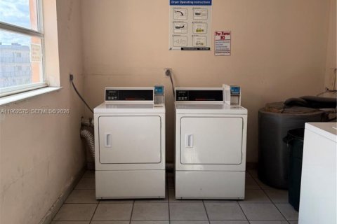 Снять в аренду кондоминиум в Хайалиа, Флорида 2 спальни, 91.04м2, № 2023782 - фото 10