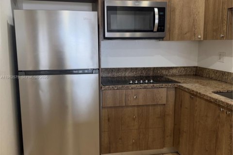 Снять в аренду кондоминиум в Хайалиа, Флорида 2 спальни, 91.04м2, № 2023782 - фото 14