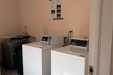 Снять в аренду кондоминиум в Хайалиа, Флорида 2 спальни, 91.04м2, № 2023782 - фото 8