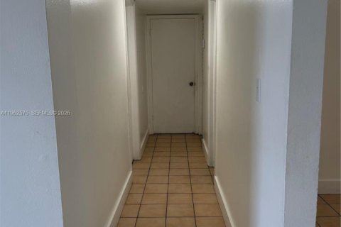 Снять в аренду кондоминиум в Хайалиа, Флорида 2 спальни, 91.04м2, № 2023782 - фото 22