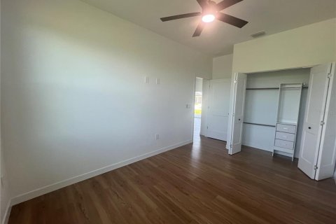 Villa ou maison à louer à Port Charlotte, Floride: 3 chambres, 176.51 m2 № 2405069 - photo 12