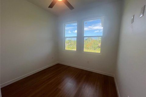 Villa ou maison à louer à Port Charlotte, Floride: 3 chambres, 176.51 m2 № 2405069 - photo 17