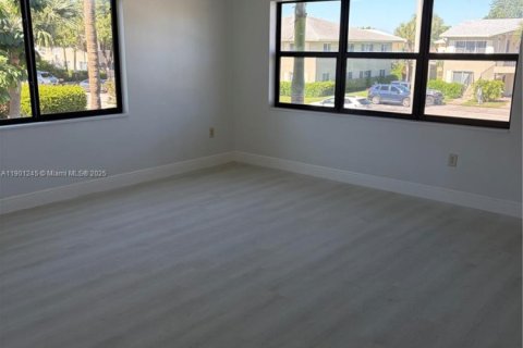 Copropriété à louer à Boca Raton, Floride: 3 chambres, 105.91 m2 № 1957151 - photo 2