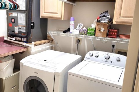 Casa en venta en Tamarac, Florida, 2 dormitorios, 140.28 m2 № 2045829 - foto 20