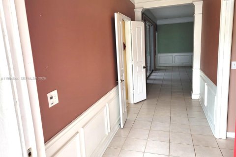 Casa en venta en Tamarac, Florida, 2 dormitorios, 140.28 m2 № 2045829 - foto 2