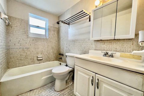 Copropriété à louer à Miami Beach, Floride: 36.42 m2 № 1967716 - photo 7