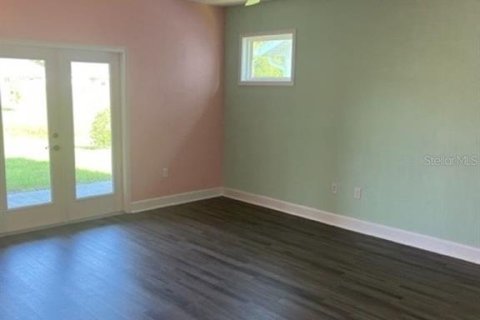 House in Alachua, Florida 3 bedrooms, 158.58 sq.m. № 2209590 - photo 5
