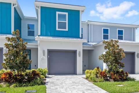 Adosado en venta en Kissimmee, Florida, 3 dormitorios, 158.68 m2 № 1916280 - foto 2