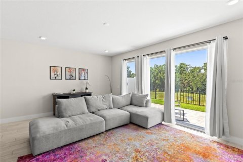 Adosado en venta en Kissimmee, Florida, 3 dormitorios, 158.68 m2 № 1916280 - foto 9