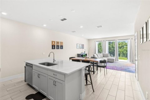 Adosado en venta en Kissimmee, Florida, 3 dormitorios, 158.68 m2 № 1916280 - foto 5