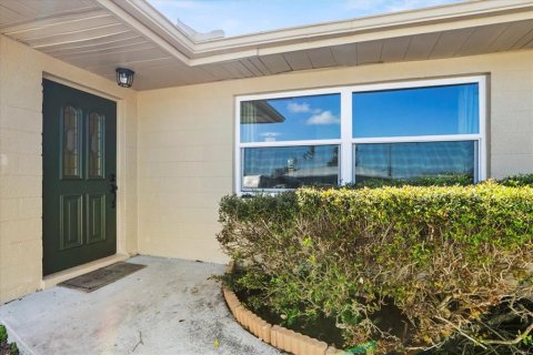 Appartement à louer à Venice, Floride: 2 chambres, 116.78 m2 № 2426004 - photo 2