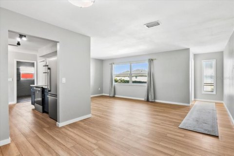 Appartement à louer à Venice, Floride: 2 chambres, 116.78 m2 № 2426004 - photo 7
