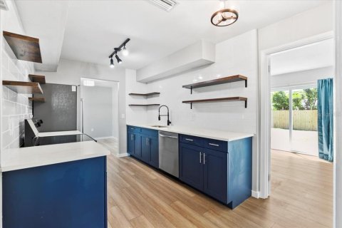 Appartement à louer à Venice, Floride: 2 chambres, 116.78 m2 № 2426004 - photo 11