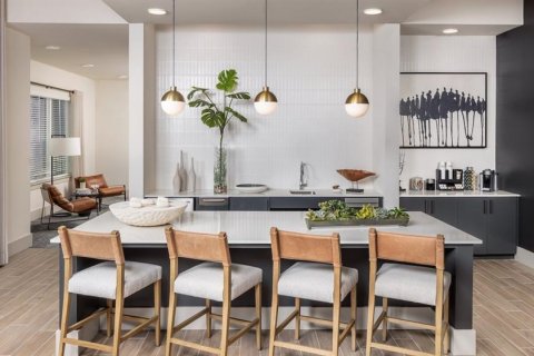 Apartamento en alquiler en Lakeland, Florida, 3 dormitorios, 153.57 m2 № 1743640 - foto 8