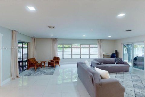 Villa ou maison à vendre à Fort Lauderdale, Floride: 3 chambres, 169.36 m2 № 1945318 - photo 7