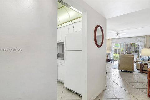 Купить кондоминиум в Холливуд, Флорида 2 спальни, 83.52м2, № 1691830 - фото 30