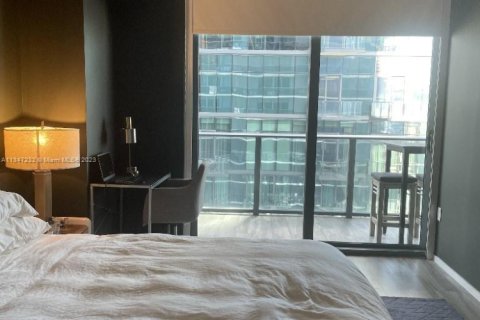 Condominio en venta en Miami, Florida, 1 dormitorio, 81.85 m2 № 1985397 - foto 5