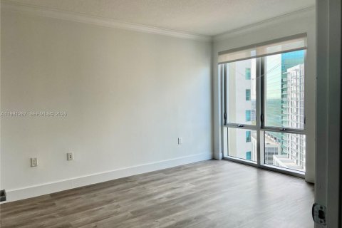 Снять в аренду кондоминиум в Майами, Флорида 3 спальни, 136.29м2, № 2080051 - фото 17