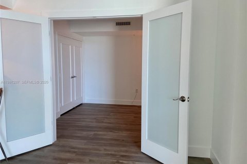 Снять в аренду кондоминиум в Майами, Флорида 3 спальни, 136.29м2, № 2080051 - фото 8