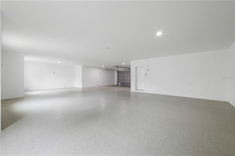 House in New Port Richey, Florida 4 bedrooms, 211.17 sq.m. № 1820667 - photo 22
