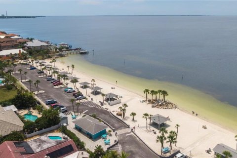 Villa ou maison à louer à New Port Richey, Floride: 4 chambres, 211.17 m2 № 1820667 - photo 30