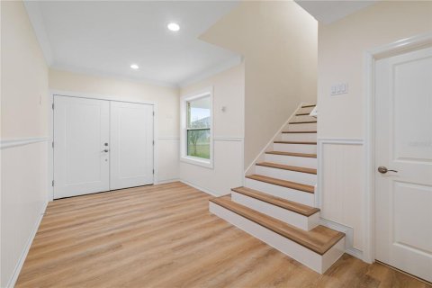 Villa ou maison à louer à New Port Richey, Floride: 4 chambres, 211.17 m2 № 1820667 - photo 3