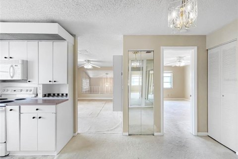 Condominio en venta en Saint Petersburg, Florida, 1 dormitorio, 67.35 m2 № 1816095 - foto 14