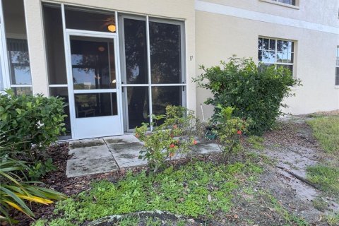 Copropriété à louer à Sarasota, Floride: 2 chambres, 99.22 m2 № 2109122 - photo 12
