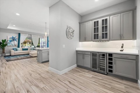 House in Kissimmee, Florida 3 bedrooms, 183.02 sq.m. № 1793881 - photo 8