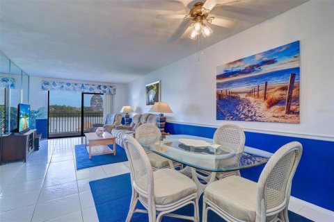 Condominio en venta en Indian Shores, Florida, 2 dormitorios, 97.55 m2 № 1626841 - foto 9