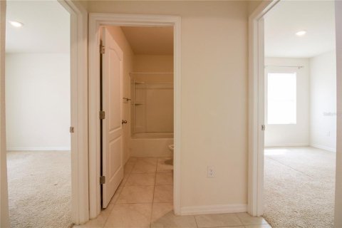 Villa ou maison à louer à Winter Haven, Floride: 4 chambres, 171.96 m2 № 2385891 - photo 22